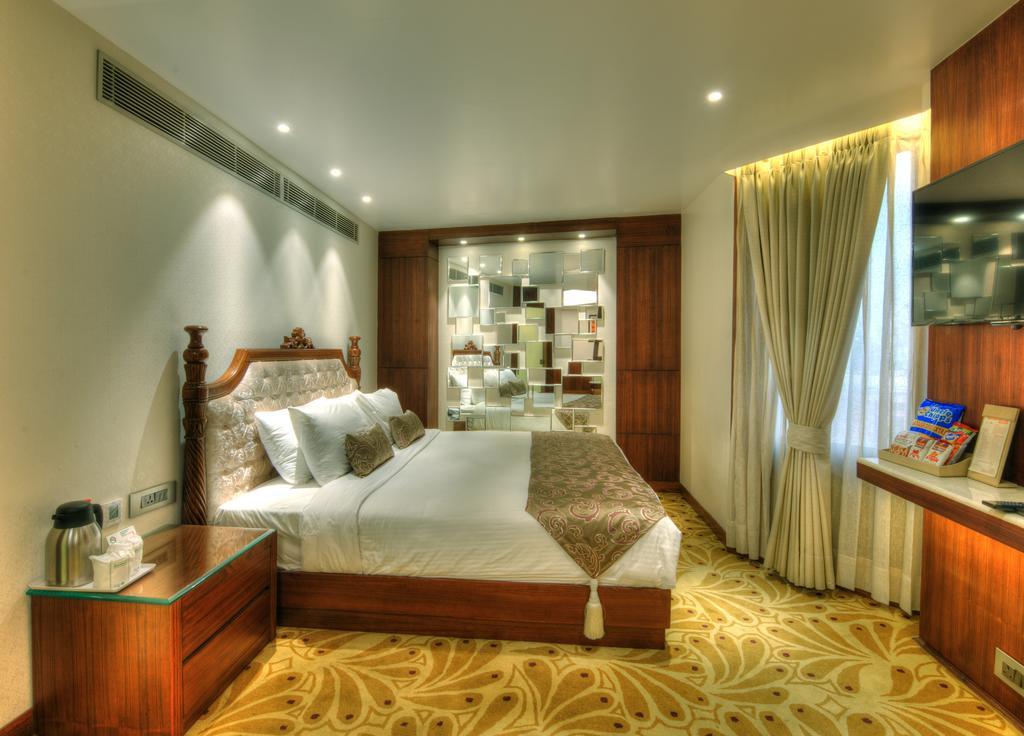 Hotel K C Residency, Jammu Esterno foto